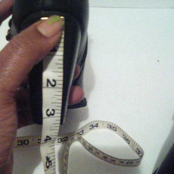 Women Boots - Picture 5 of 7